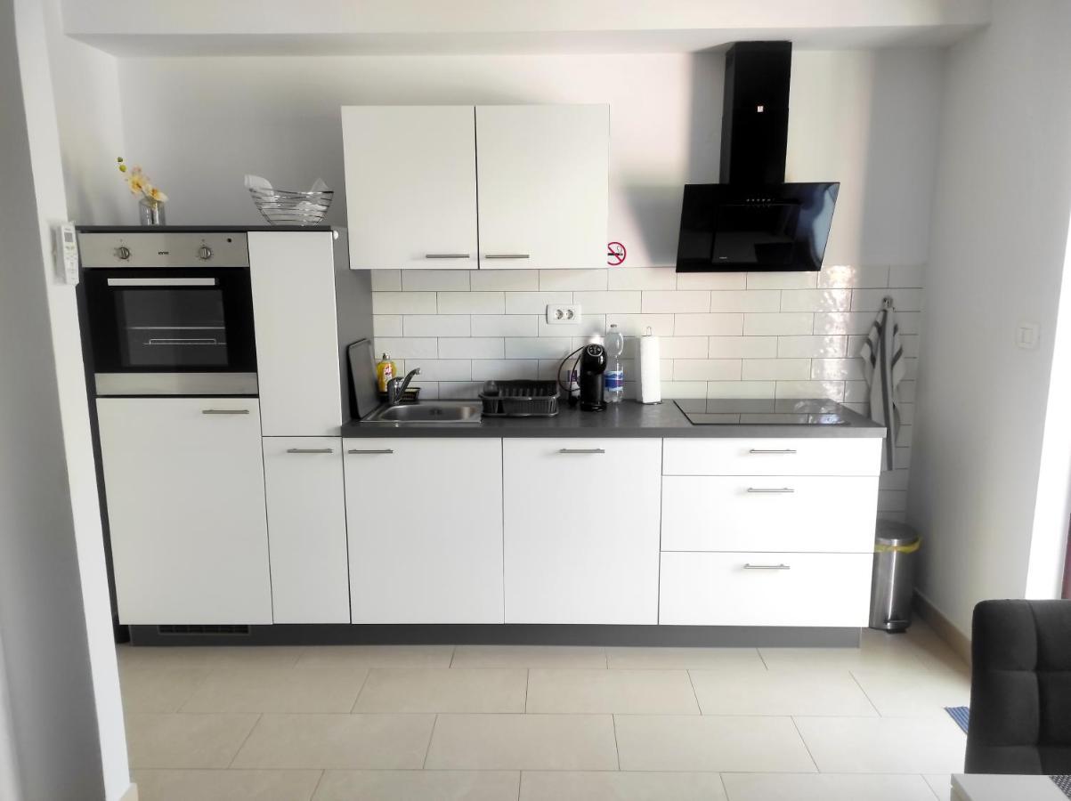 Apartment Jacky Ровинь Экстерьер фото